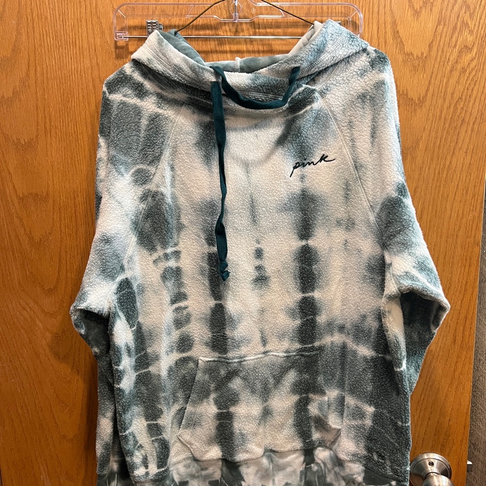 Green/white Tie-Dye Hoodie Very soft. Like new